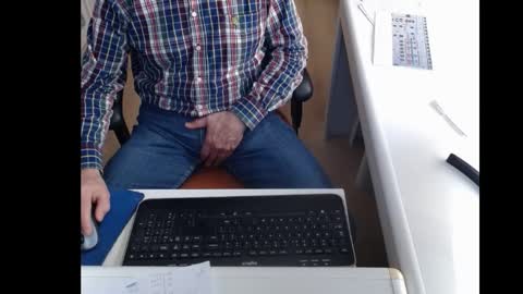 dutchpornking2 online show from 03/05/25, 11:06