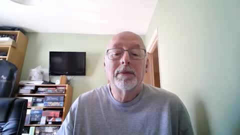 Snapshot of dutchunclejohn chatting on 03/18/26, 01:58 DutchUncleJohn online show from 03/18/26, 01:58