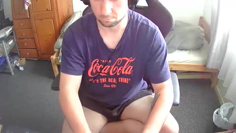 Snapshot of duza_pala_kam9 chatting on 06/08/26, 01:44 duza_pala_kam9 online show from 06/08/26, 01:44