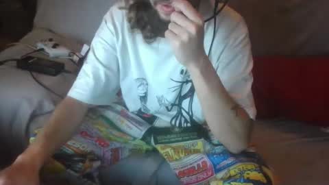 Snapshot of dv3nd3 chatting on 11/05/25, 06:08 dv3nd3 online show from 11/05/25, 06:08