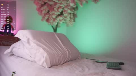 Snapshot of dwayne_xx chatting on 04/21/26, 07:06 Dwayne xx online show from 04/21/26, 07:06