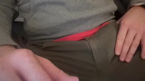 Snapshot of dwhistle80 chatting on 10/21/25, 05:02 dwhistle80 online show from 10/21/25, 05:02