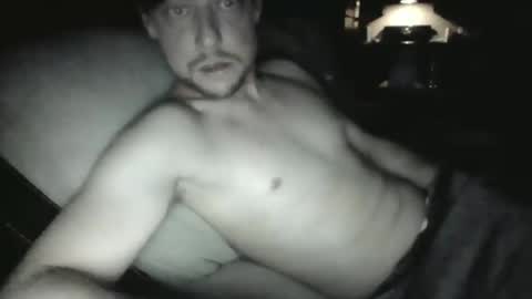 dwilly0210 online show from 11/02/25, 09:33