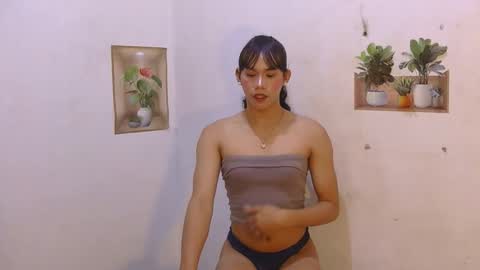 Snapshot of dy_namite chatting on 04/25/26, 06:16 dy_namite online show from 04/25/26, 06:16
