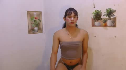 Snapshot of dy_namite chatting on 05/07/26, 06:35 dy_namite online show from 05/07/26, 06:35