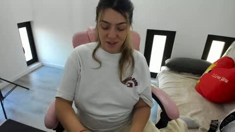 dayana online show from 05/04/26, 05:03