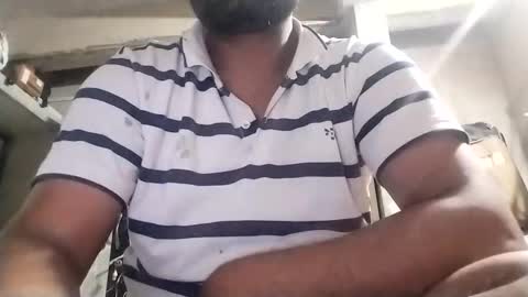 Snapshot of dyccc chatting on 03/02/26, 08:37 Rockhandsome online show from 03/02/26, 08:37