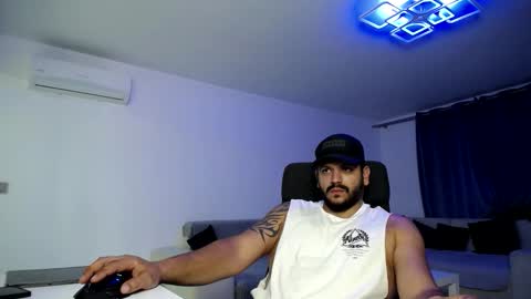 Dylan Dom  online show from 09/25/25, 08:01