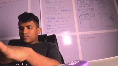 Snapshot of dylan_kisss chatting on 12/04/25, 06:49 dylan_kisss online show from 12/04/25, 06:49