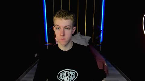 Snapshot of dylan_norton chatting on 03/17/26, 10:18 Dylan online show from 03/17/26, 10:18