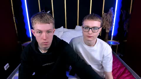 Snapshot of dylan_norton chatting on 04/05/26, 10:23 Dylan online show from 04/05/26, 10:23