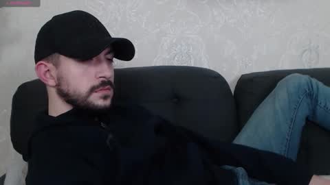 Dylan online show from 01/11/25, 06:03