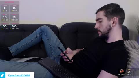 Dylan online show from 02/22/25, 12:38