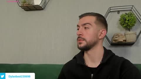 Dylan online show from 10/06/25, 01:58