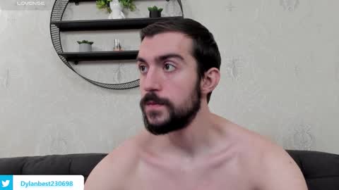 Dylan online show from 12/16/25, 10:15