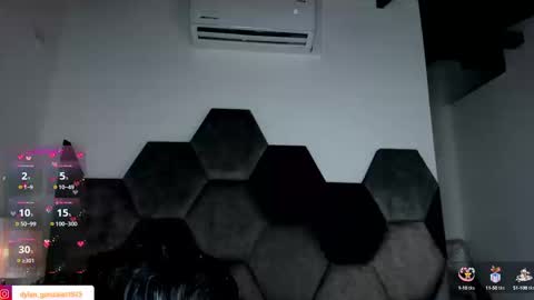 Snapshot of dylan_turner_ chatting on 09/20/25, 08:32 dylan_turner_ online show from 09/20/25, 08:32