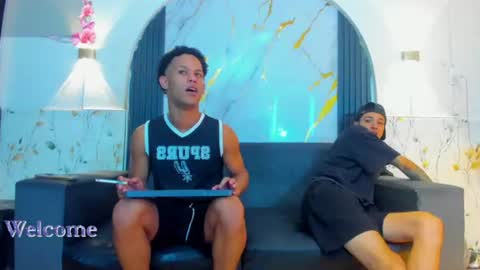 Dylan online show from 06/18/26, 04:02