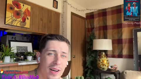 Snapshot of dylandaniel69 chatting on 01/02/25, 06:34 Dylan Daniel 7.8 online show from 01/02/25, 06:34