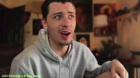 Snapshot of dylandaniel69 chatting on 02/13/25, 08:03 Dylan Daniel 7.8 online show from 02/13/25, 08:03