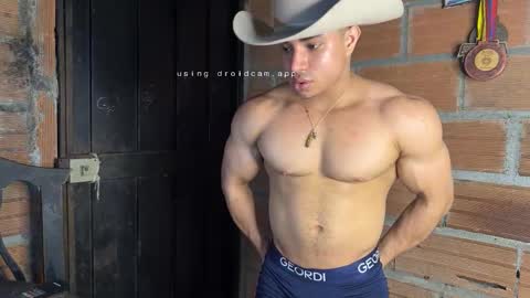 Dylangusss online show from 01/12/26, 04:29