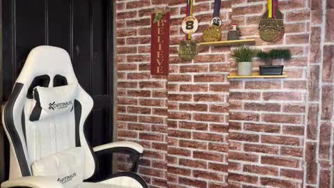 Dylangusss online show from 02/15/26, 06:43