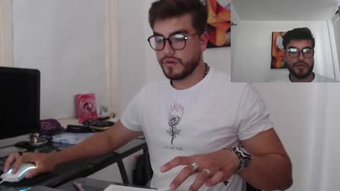 dylanhot10 online show from 12/08/24, 09:08