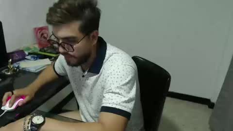 dylanhot10 online show from 12/14/24, 11:23