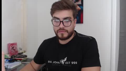 dylanhot10 online show from 12/18/24, 07:30