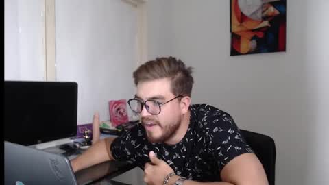 dylanhot10 online show from 12/19/24, 09:17