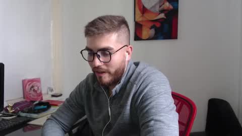 dylanhot10 online show from 02/06/25, 07:07