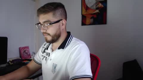 dylanhot10 online show from 02/10/25, 10:51