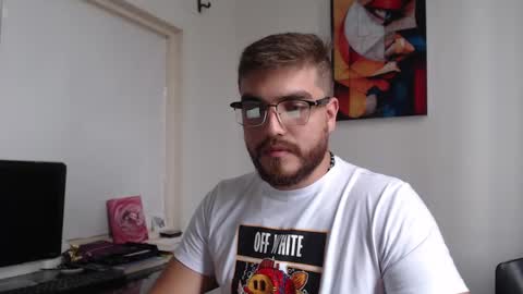 dylanhot10 online show from 02/11/25, 08:42