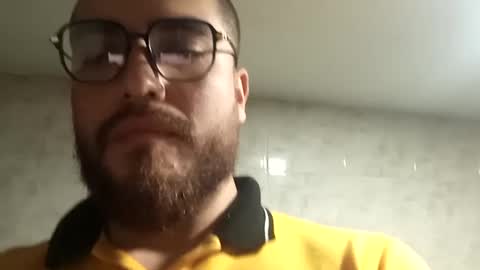 dylanhot10 online show from 09/19/25, 10:32