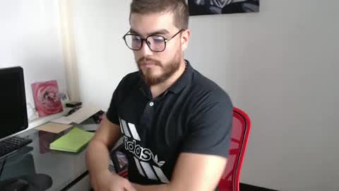 dylanhot10 online show from 10/07/25, 08:39