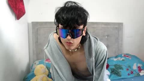 Snapshot of dylann_ross chatting on 04/14/26, 05:08 dylann ross online show from 04/14/26, 05:08