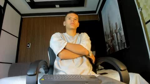 dylanroyce_ online show from 04/13/26, 12:32