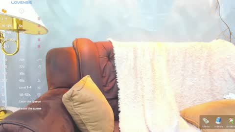 Snapshot of dylanstonne1 chatting on 01/10/25, 07:54 D Y L A N online show from 01/10/25, 07:54