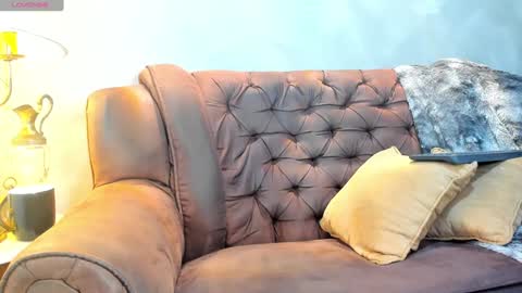 Snapshot of dylanstonne1 chatting on 01/25/25, 12:38 D Y L A N online show from 01/25/25, 12:38