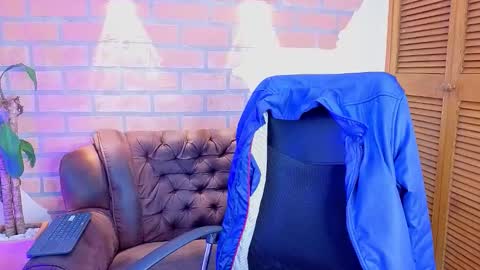 D Y L A N online show from 03/12/26, 01:34