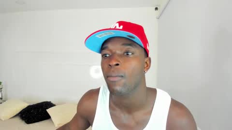 Snapshot of dylantaylor_1 chatting on 01/19/25, 04:12 Dylan Taylor online show from 01/19/25, 04:12