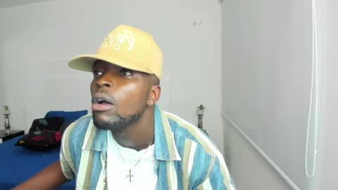 Snapshot of dylantaylor_1 chatting on 02/09/25, 10:09 Dylan Taylor online show from 02/09/25, 10:09
