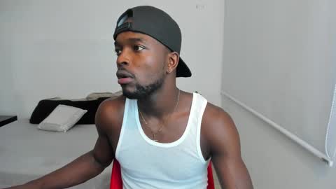 Snapshot of dylantaylor_1 chatting on 02/27/25, 03:25 Dylan Taylor online show from 02/27/25, 03:25