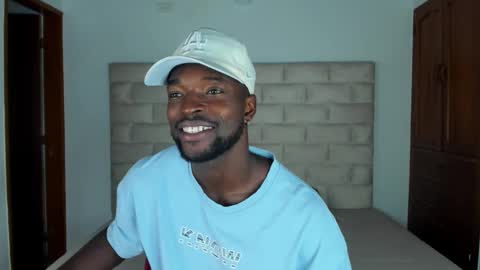 Dylan Taylor online show from 11/07/25, 11:54