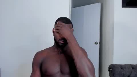 Snapshot of dylantaylor_1 chatting on 11/27/25, 08:00 Dylan Taylor online show from 11/27/25, 08:00