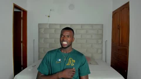 Snapshot of dylantaylor_1 chatting on 02/09/26, 03:21 Dylan Taylor online show from 02/09/26, 03:21