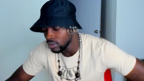 Snapshot of dylantaylor_1 chatting on 03/21/26, 11:48 Dylan Taylor online show from 03/21/26, 11:48