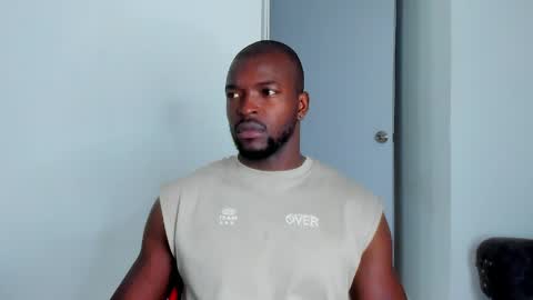 Snapshot of dylantaylor_1 chatting on 04/05/26, 12:35 Dylan Taylor online show from 04/05/26, 12:35