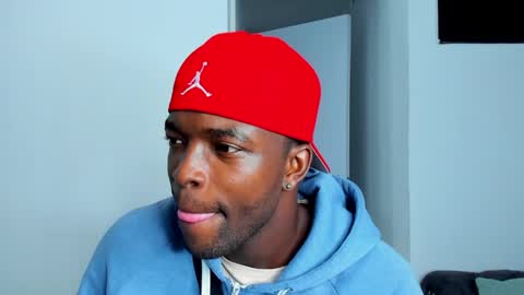 Snapshot of dylantaylor_1 chatting on 04/15/26, 12:34 Dylan Taylor online show from 04/15/26, 12:34