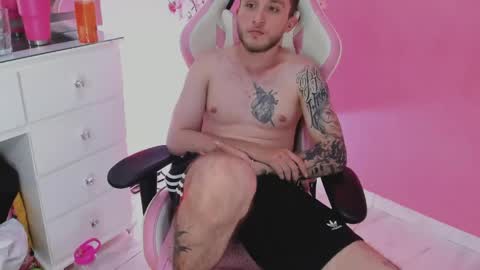 Snapshot of dylanwhite23 chatting on 04/16/26, 02:23 ---DYLAN--- online show from 04/16/26, 02:23