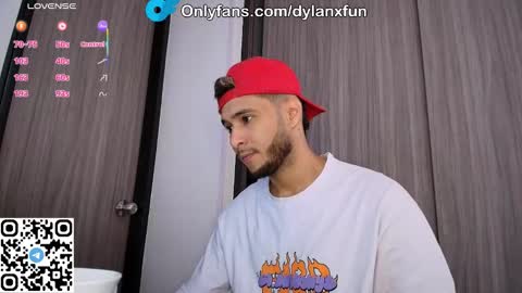 dylanxfun online show from 10/18/25, 01:34